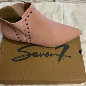 Seven7 Women's Studded Pink Ankle Booties